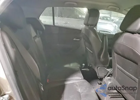 2022 Chevrolet Trax 1Lt z USA, uszkodzony, nr VIN KL7CJPSM3NB522441